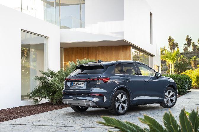 Audi%20Q4%20e-tron