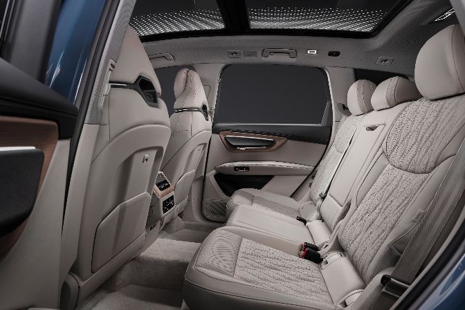 Novi%20Audi%20Q7